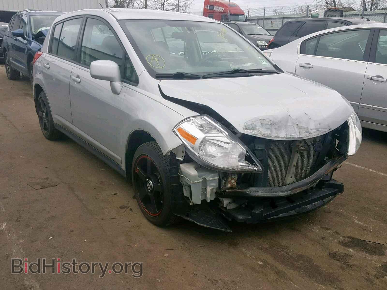 Фотография  - NISSAN VERSA 2012