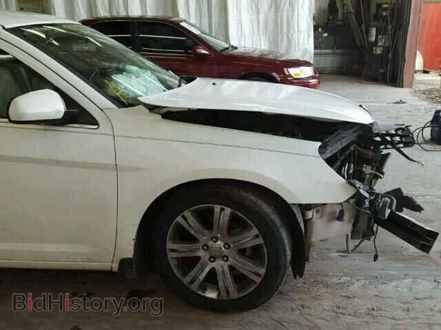 2010 CHRYSLER SEBRING - VIN: 1C3CC5FV9AN165526 - Фото 9