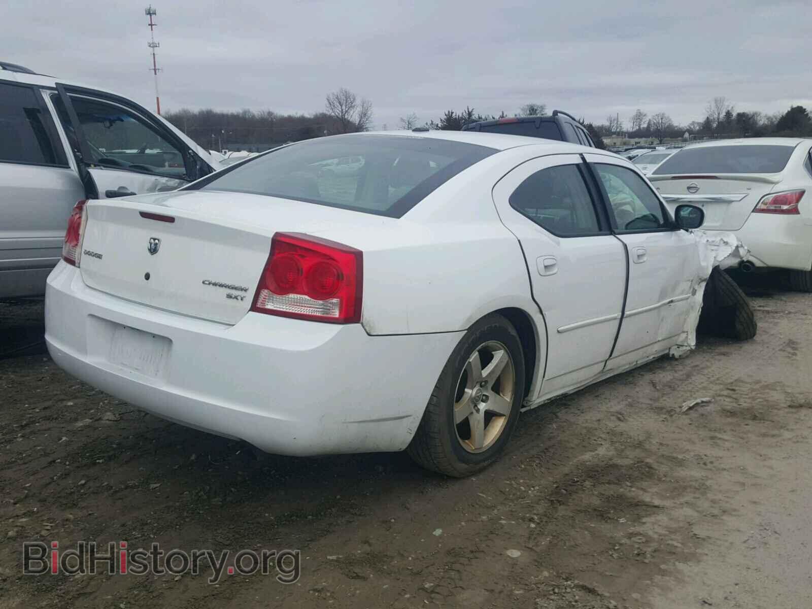 2010 DODGE CHARGER - VIN: 2B3CA3CV4AH264341 - Photo 4