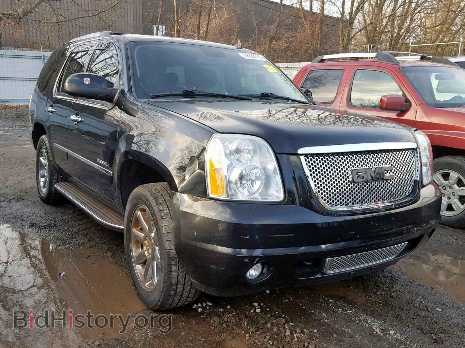 Photo  - GMC YUKON DENA 2010