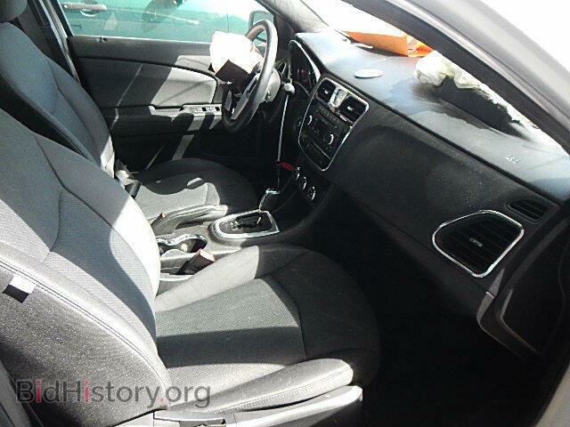 2013 CHRYSLER 200 - VIN: 1C3CCBBB7DN595764 - Фото 5