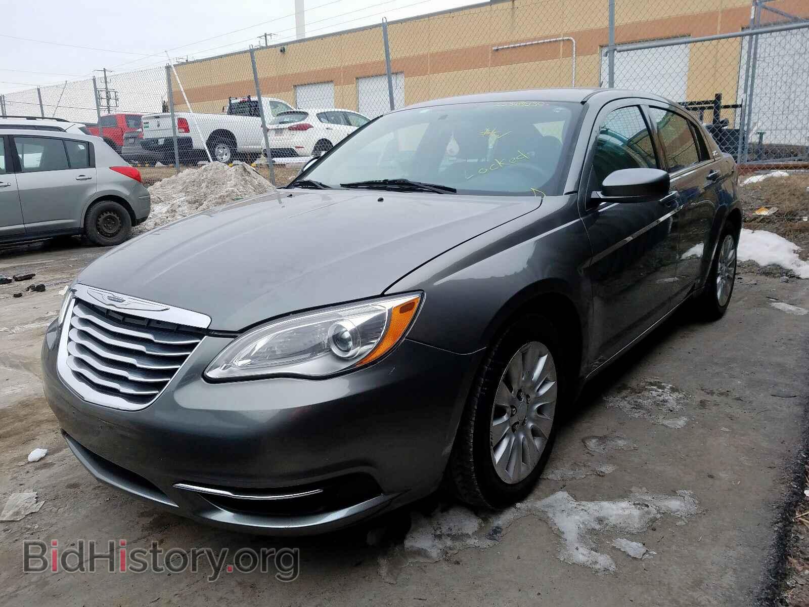 2013 CHRYSLER 200 - VIN: 1C3CCBAB7DN608966 - Фото 2