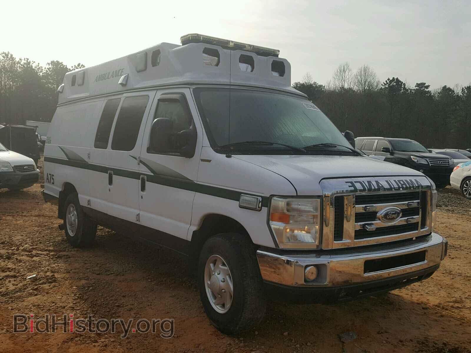 Photo 1FDSS3EP3ADA41724 - FORD ECONOLINE 2010