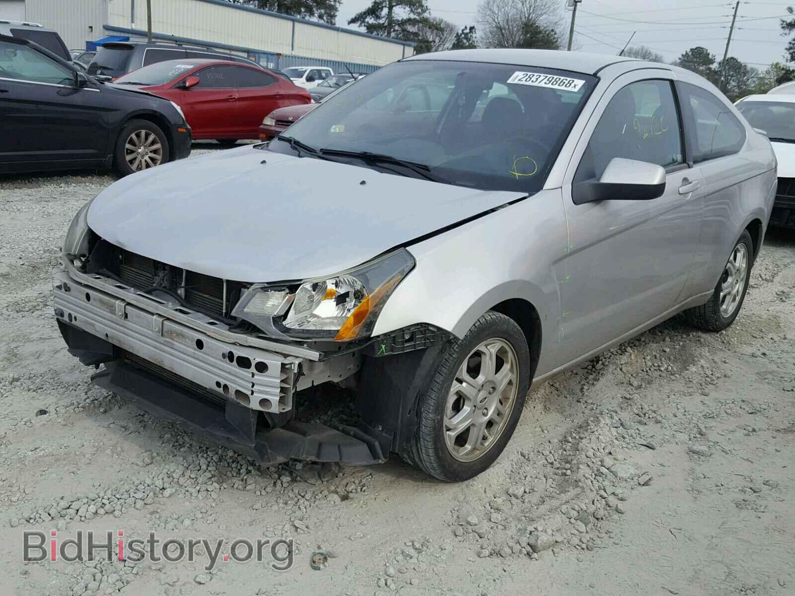 2009 FORD FOCUS - VIN: 1FAHP32N89W137745 - Фото 2