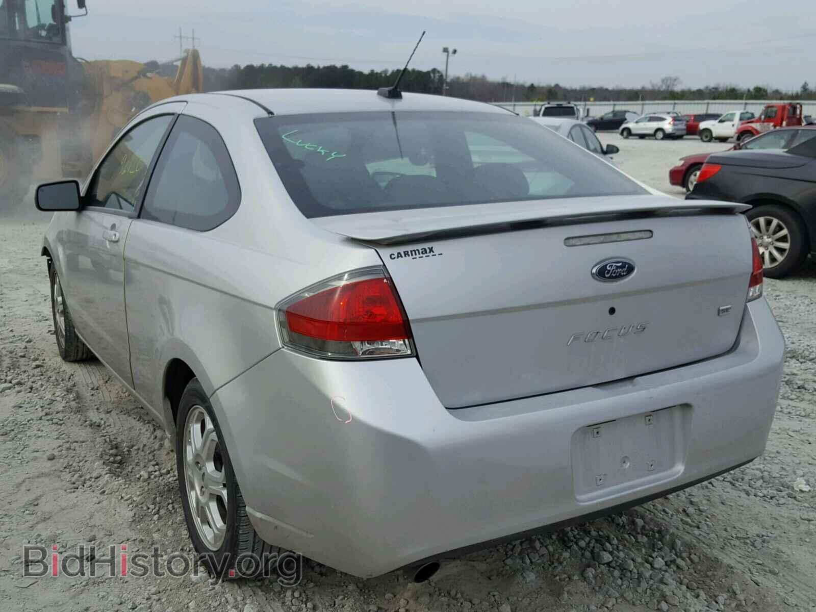 2009 FORD FOCUS - VIN: 1FAHP32N89W137745 - Фото 3