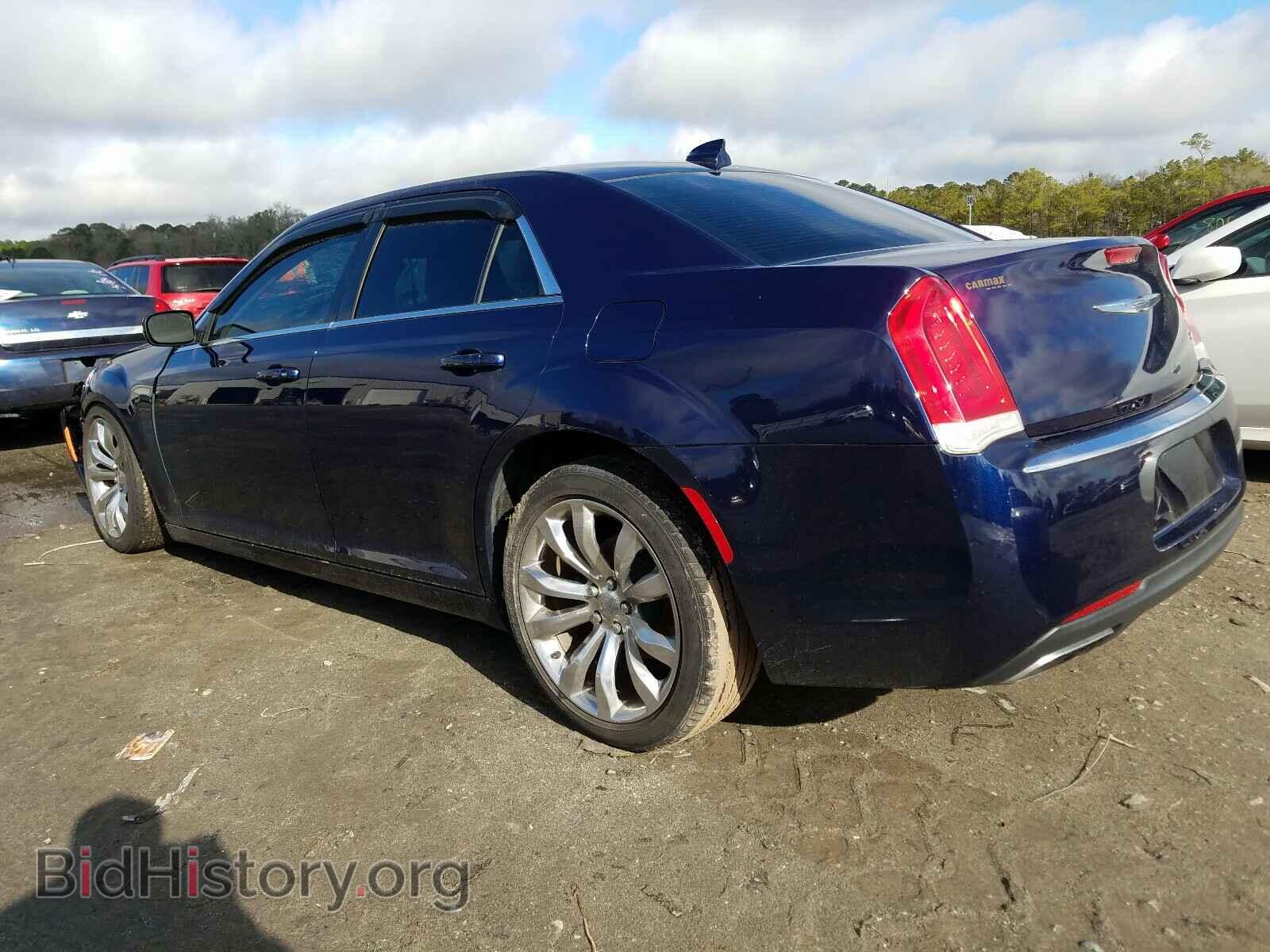 2016 CHRYSLER 300 - VIN: 2C3CCAAG8GH358172 - Фото 3