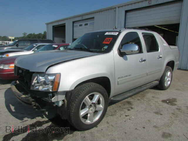 2011 CHEVROLET AVALANCHE - VIN: 3GNMCEE03BG341994 - Фото 2