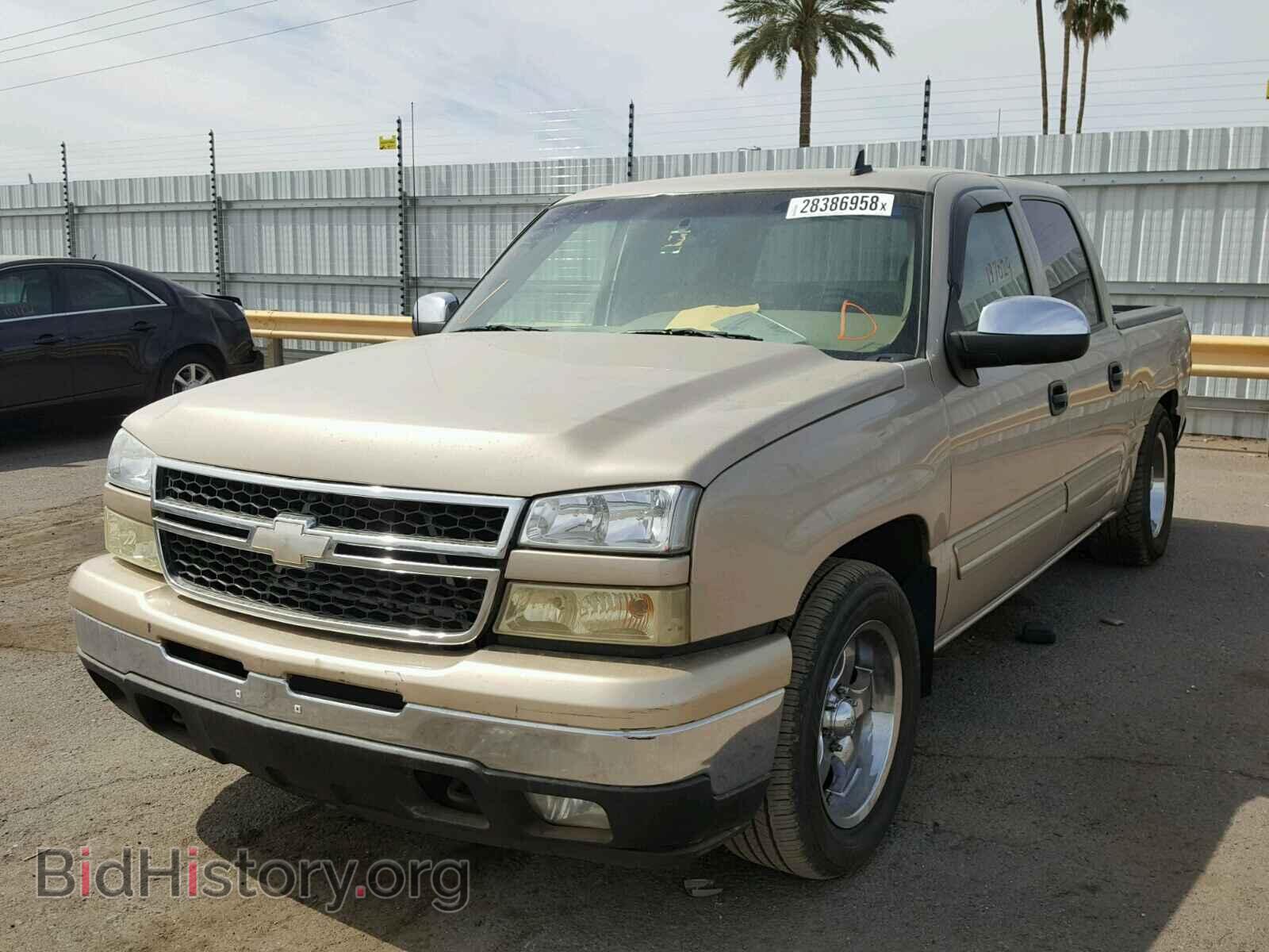 2006 CHEVROLET SILVERADO - VIN: 2GCEC13T361157284 - Фото 2