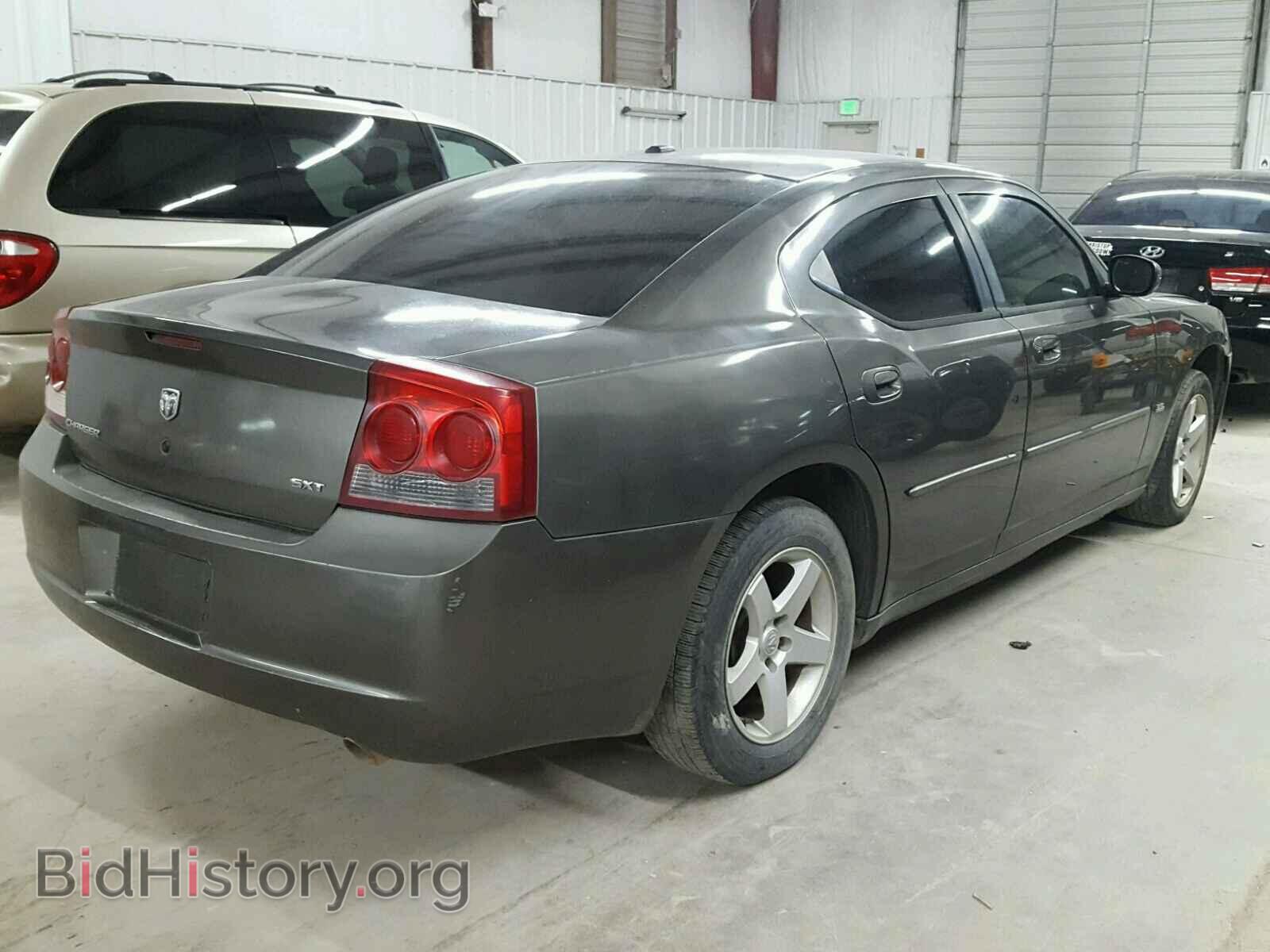 2010 DODGE CHARGER - VIN: 2B3CA3CV9AH201770 - Фото 4