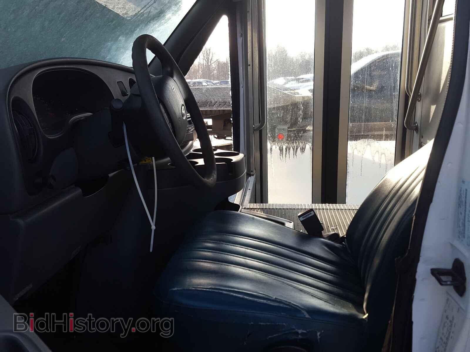 2007 FORD ECONOLINE - VIN: 1FDXE45S17DB43796 - Фото 5