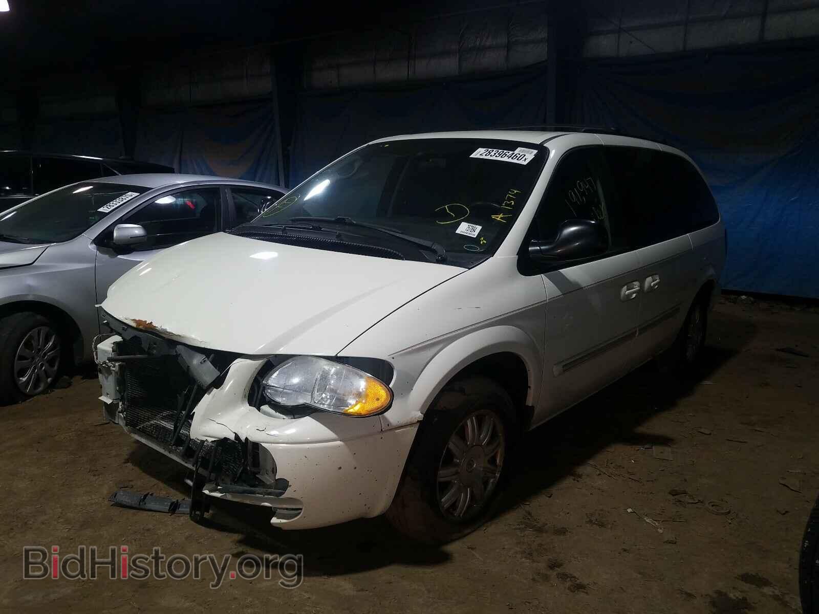 2006 CHRYSLER MINIVAN - VIN: 2A4GP54L46R805925 - Фото 2