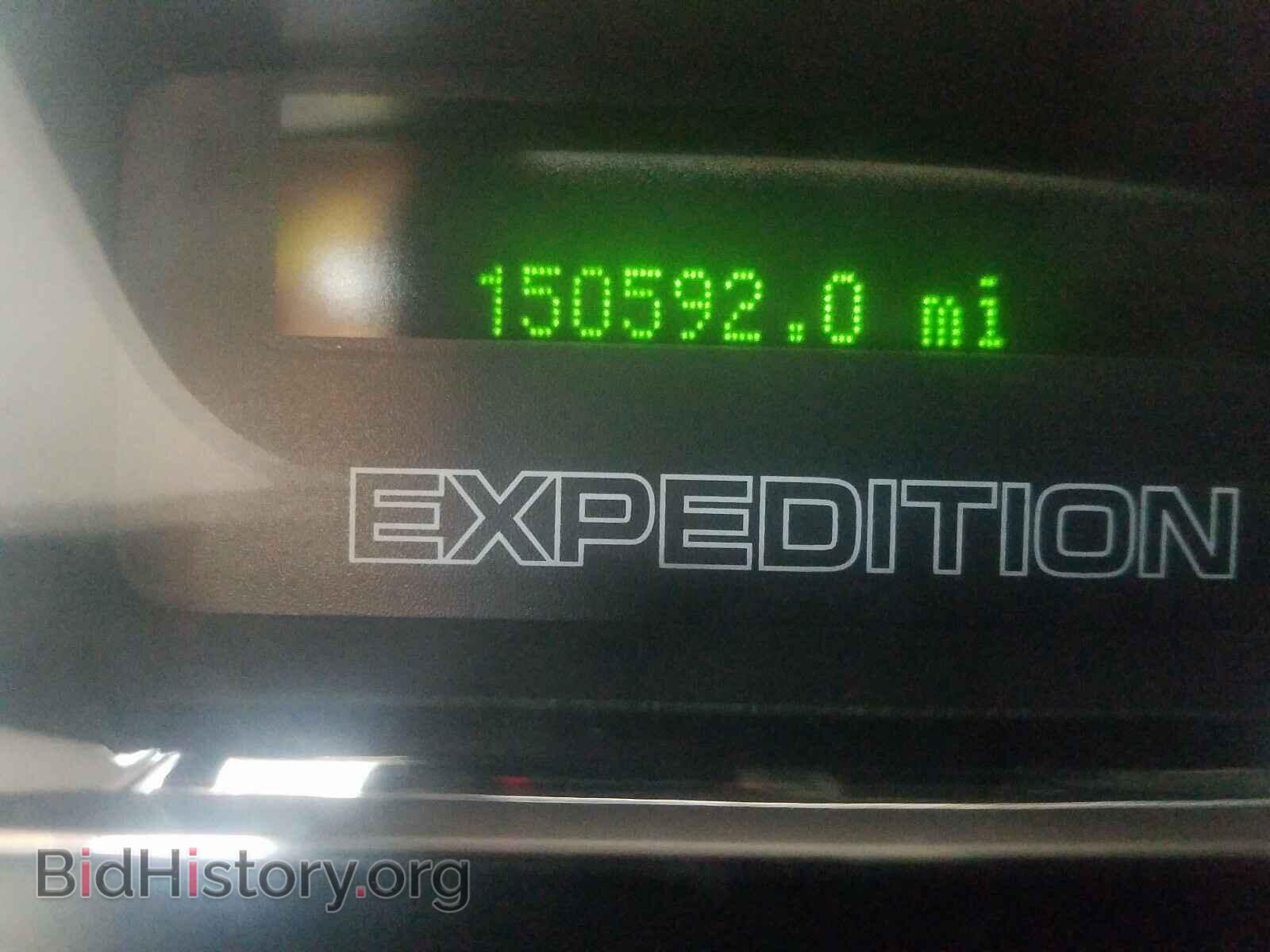 2011 FORD EXPEDITION - VIN: 1FMJU2A50BEF04869 - Фото 8