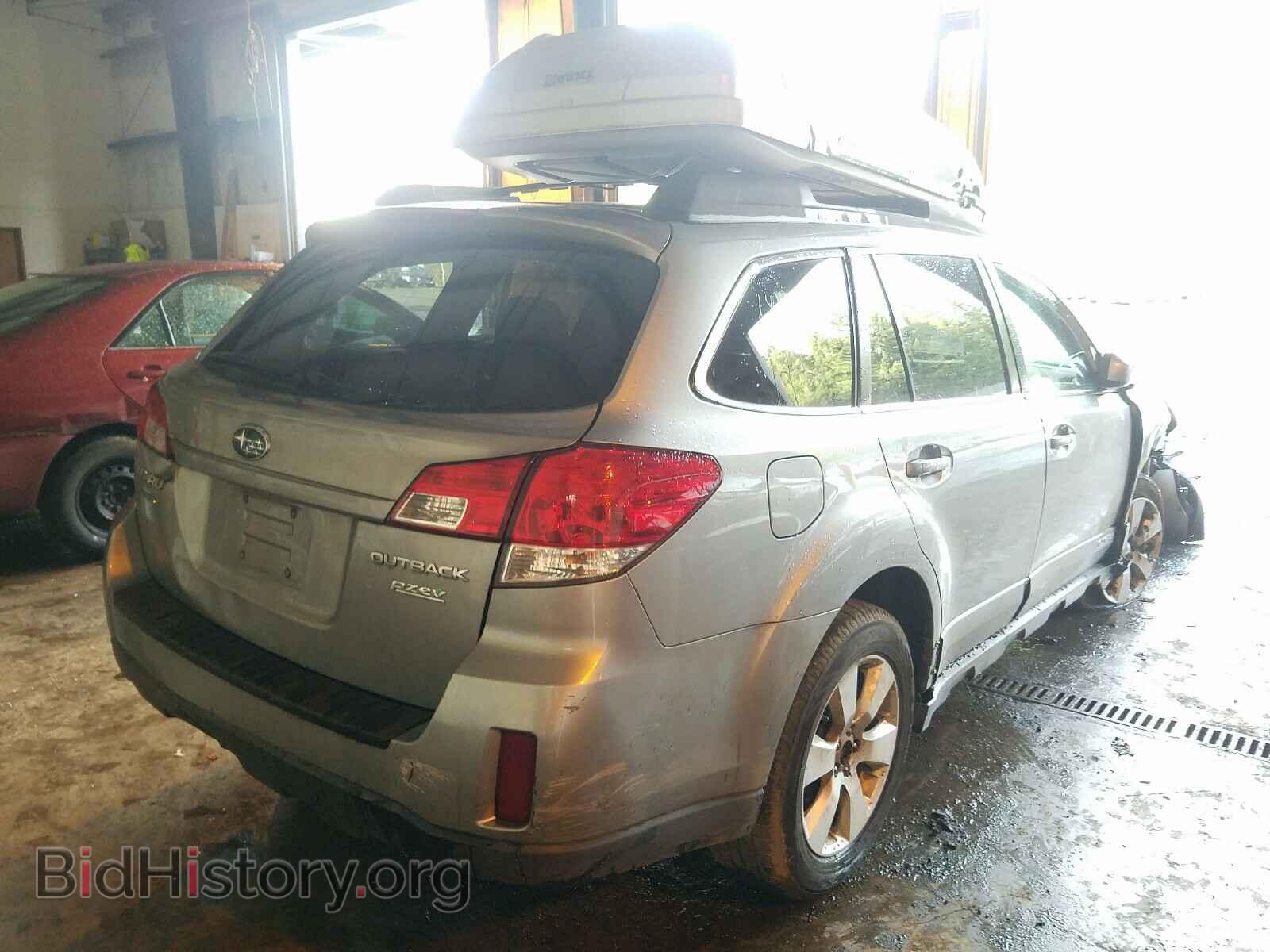 2011 SUBARU OUTBACK - VIN: 4S4BRBCC4B3377394 - Photo 4