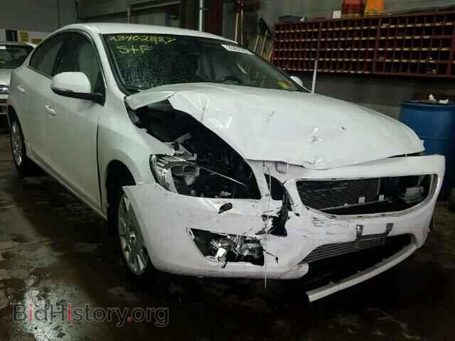 Фотография YV1622FSXC2128774 - VOLVO S60 2012