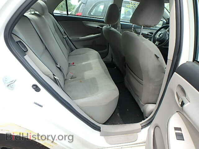 2011 TOYOTA COROLLA - VIN: 2T1BU4EE2BC724824 - Фото 6