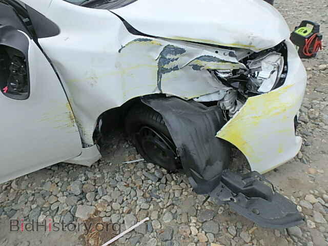 2011 TOYOTA COROLLA - VIN: 2T1BU4EE2BC724824 - Фото 9
