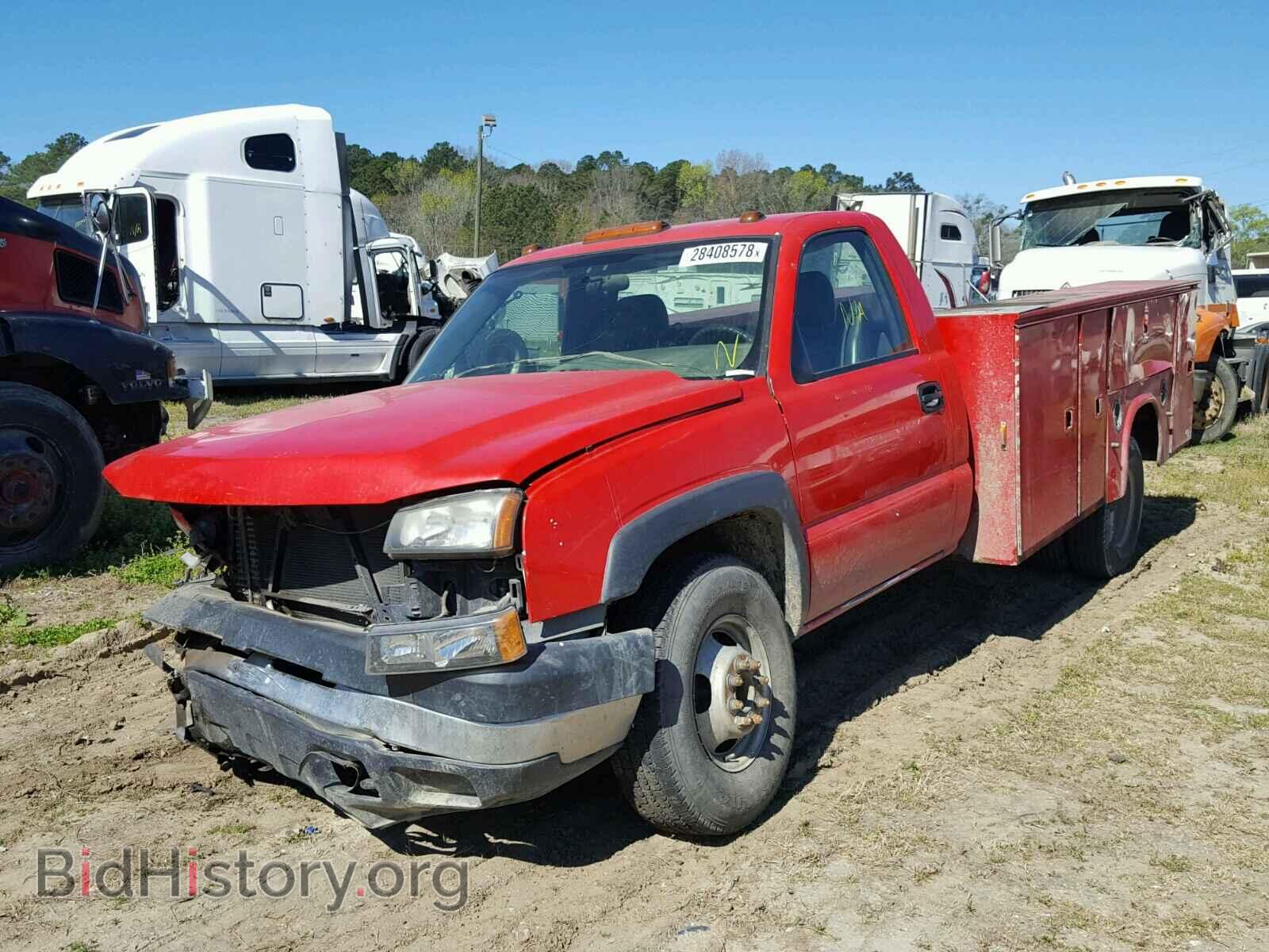 2007 CHEVROLET SILVERADO - VIN: 1GBJC34D37E174561 - Фото 2