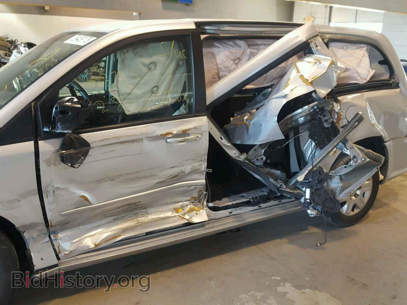 2011 DODGE CARAVAN - VIN: 2D4RN4DG8BR644591 - Photo 9