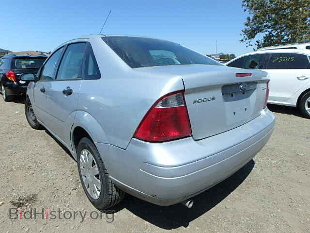 2005 FORD FOCUS - VIN: 1FAFP34NX5W290075 - Фото 3