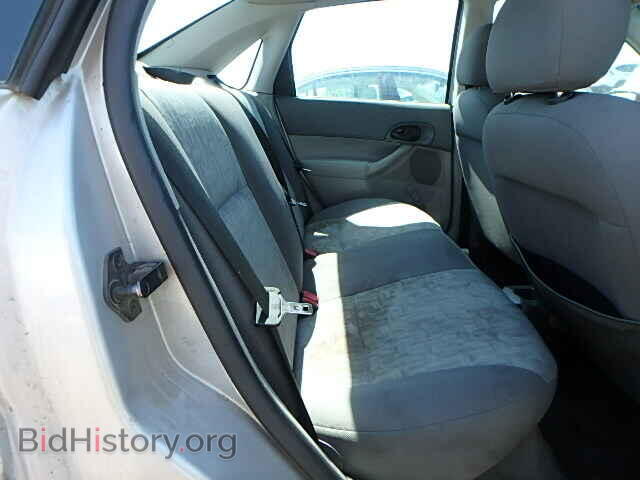 2005 FORD FOCUS - VIN: 1FAFP34NX5W290075 - Фото 6