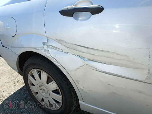 2005 FORD FOCUS - VIN: 1FAFP34NX5W290075 - Фото 10