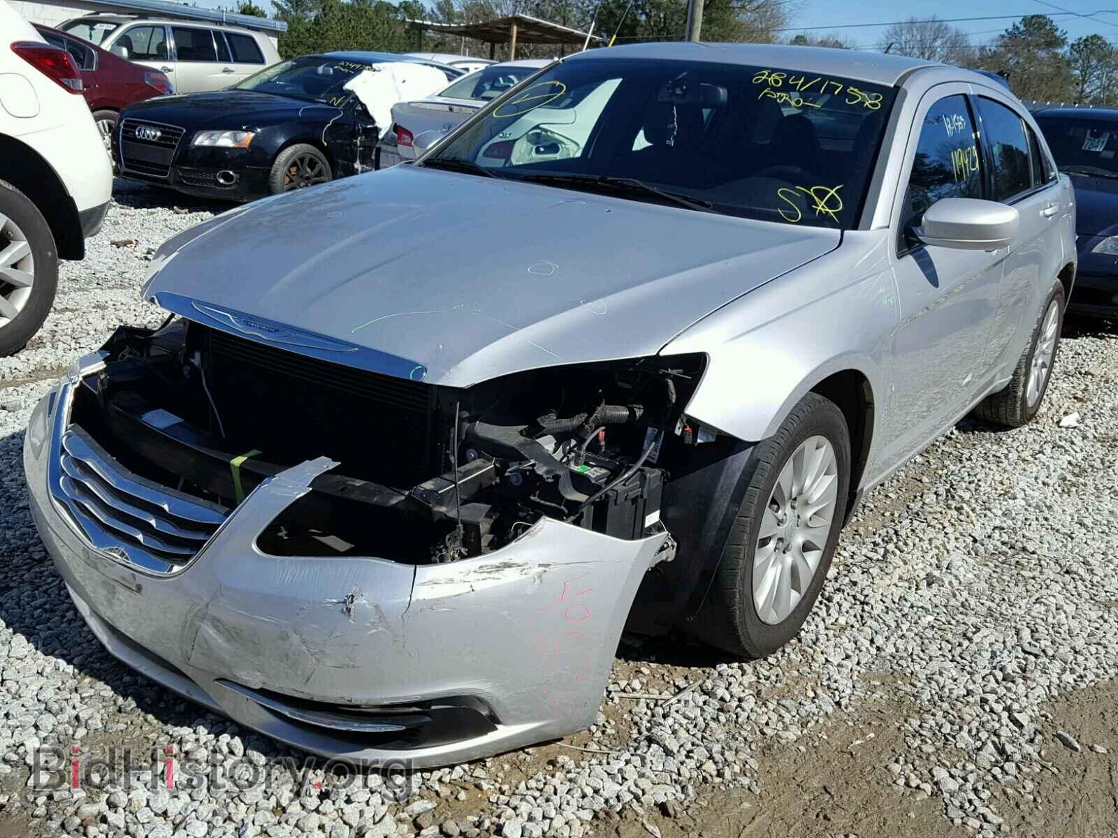 2012 CHRYSLER 200 - VIN: 1C3CCBAGXCN153931 - Фото 2