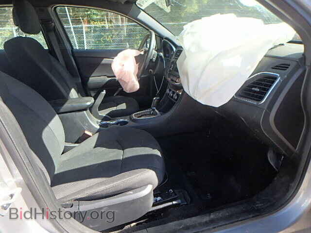 2013 CHRYSLER 200 - VIN: 1C3CCBABXDN560850 - Фото 5