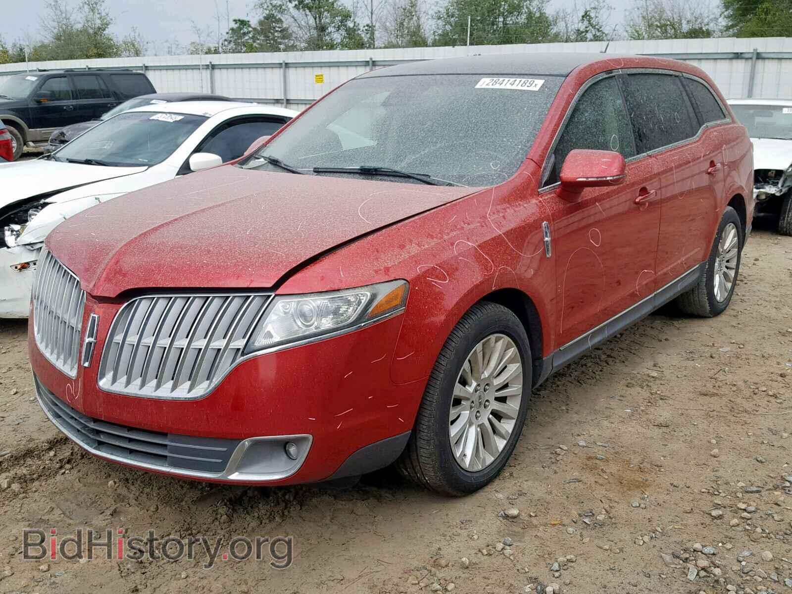2012 LINCOLN MKT - VIN: 2LMHJ5FR2CBL54527 - Фото 2