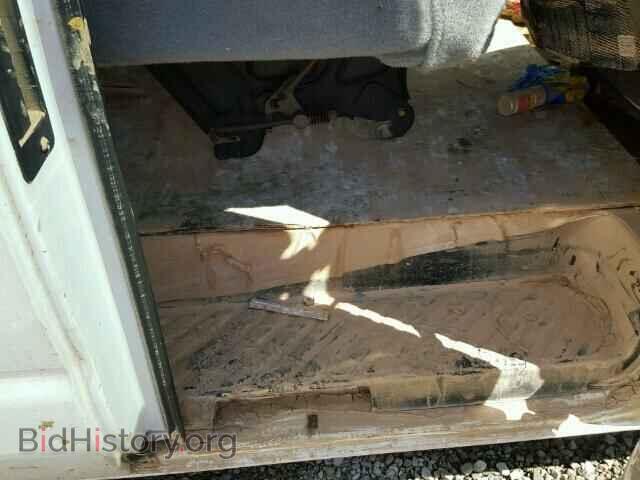 2004 FORD ECONOLINE - VIN: 1FBSS31LX4HB11907 - Photo 9