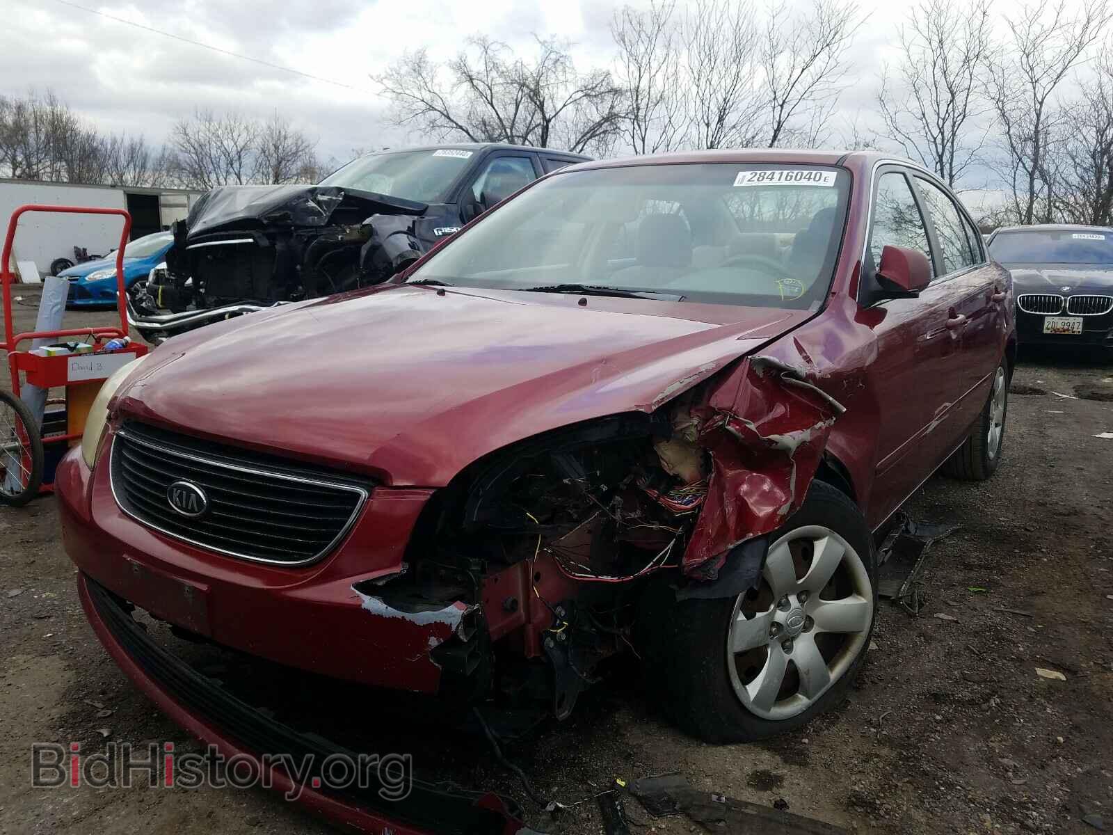 2008 KIA OPTIMA - VIN: KNAGE123685210711 - Фото 2