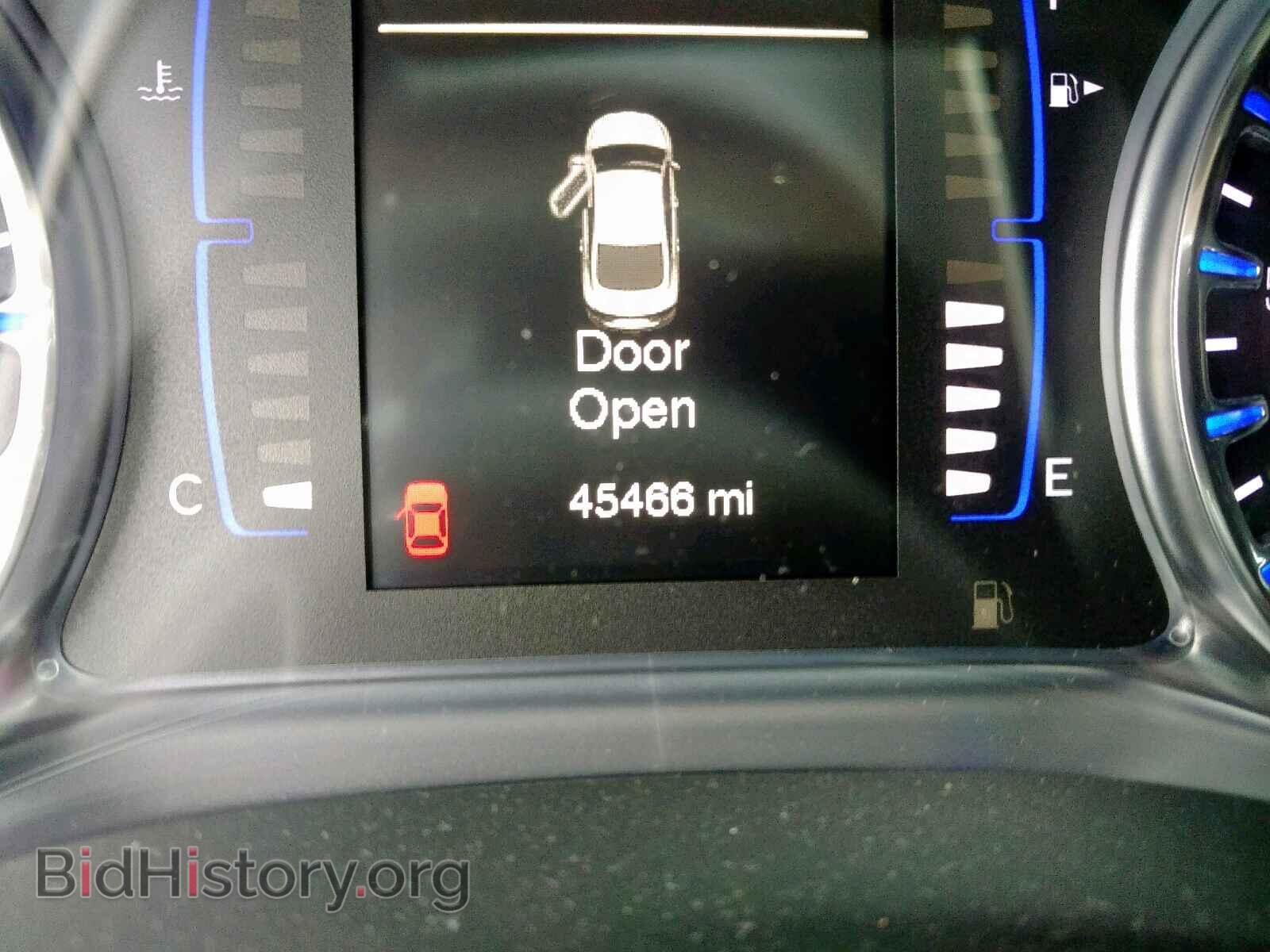 2016 CHRYSLER 200 - VIN: 1C3CCCAB2GN118526 - Фото 8