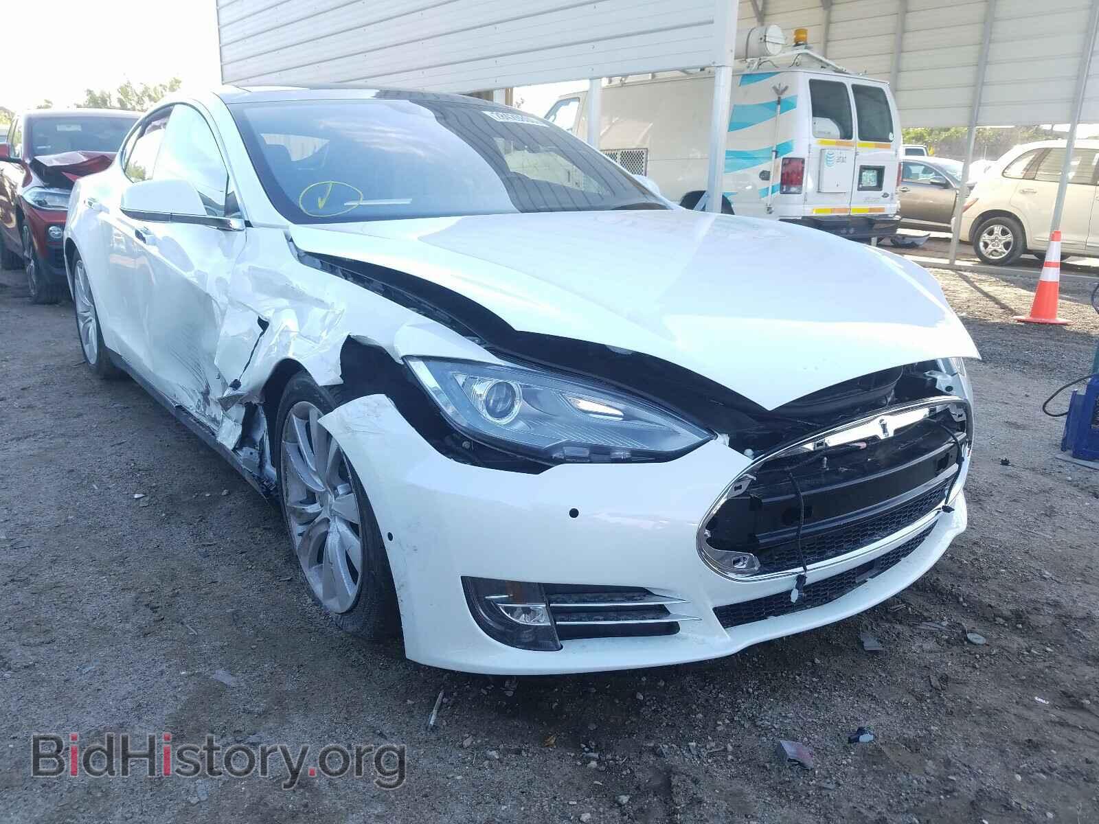 Фотография 5YJSA1E20GF127820 - TESLA MODEL S 2016