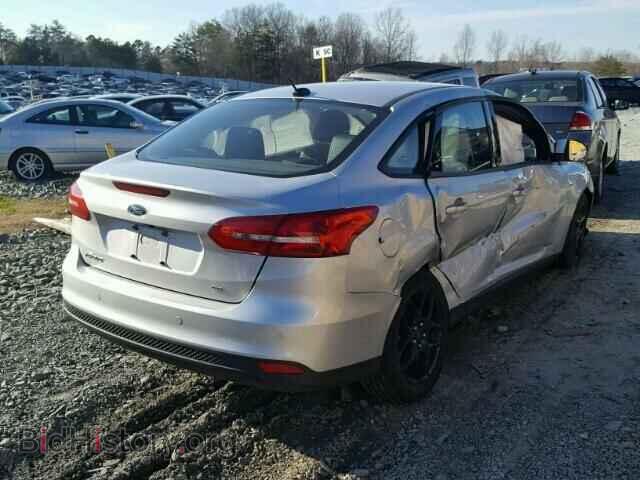 2016 FORD FOCUS - VIN: 1FADP3F26GL273529 - Photo 4