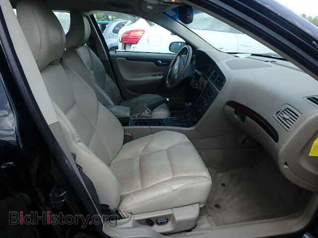 2004 VOLVO V70 - VIN: YV1SW59V042382425 - Фото 5
