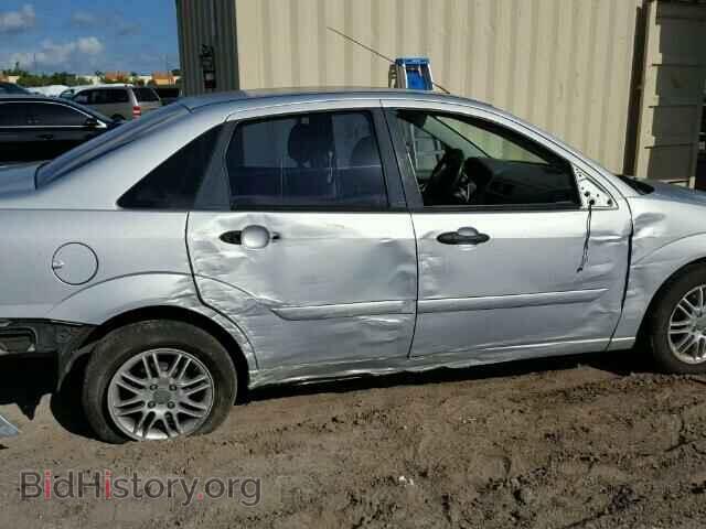 2005 FORD FOCUS - VIN: 1FAFP34N25W248418 - Фото 9
