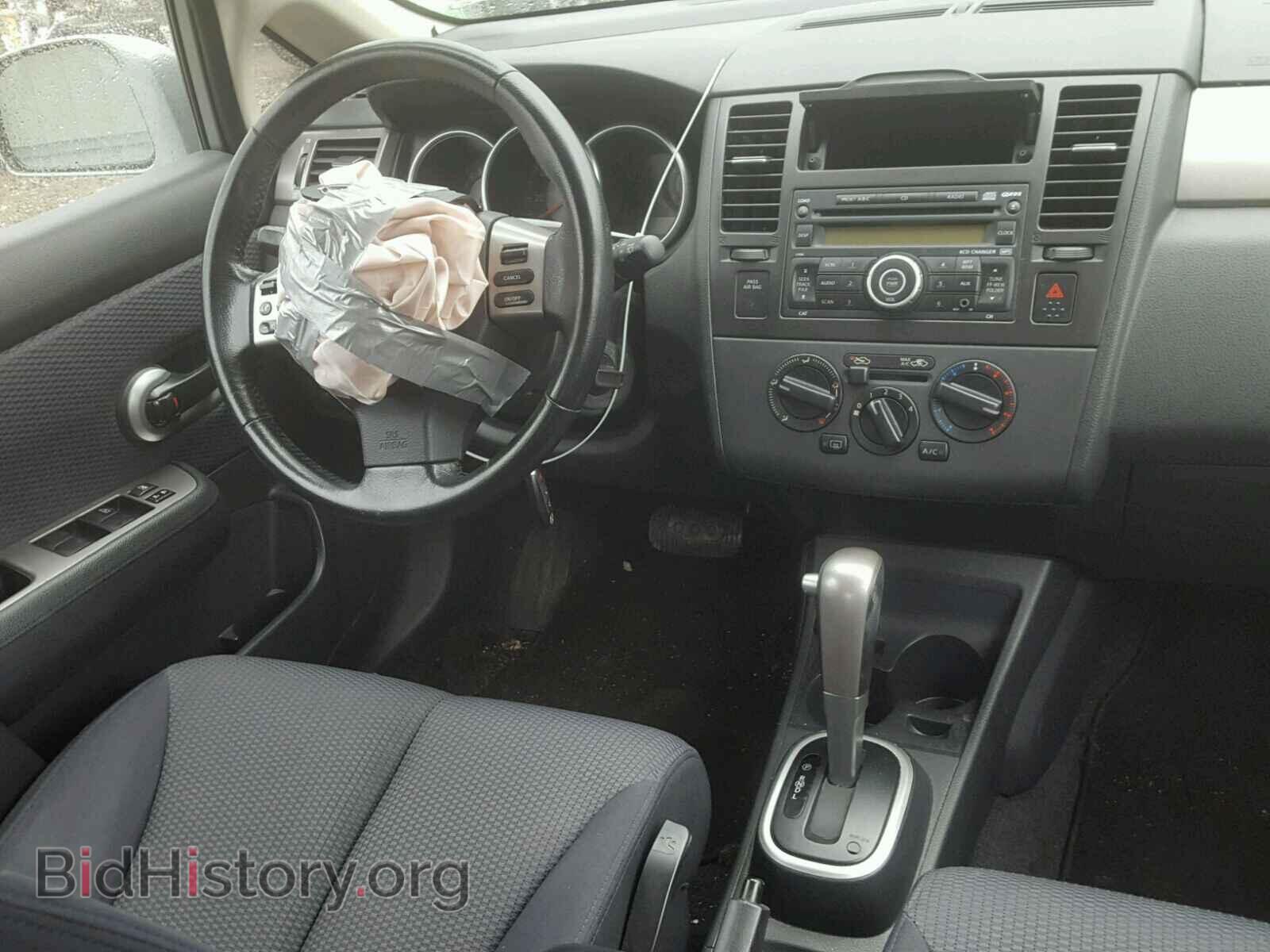 2009 NISSAN VERSA - VIN: 3N1BC13EX9L366211 - Фото 9