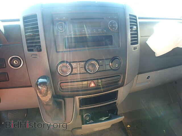 2010 MERCEDES-BENZ SPRINTER - VIN: WD3PE7CC2A5463870 - Фото 9