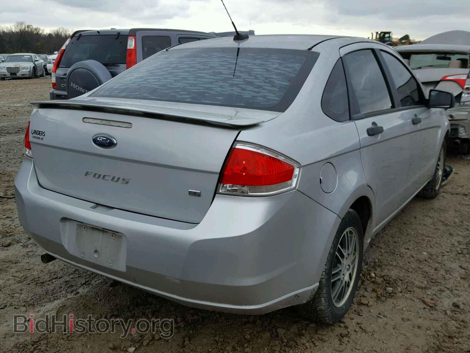 2010 FORD FOCUS - VIN: 1FAHP3FN0AW158152 - Фото 4