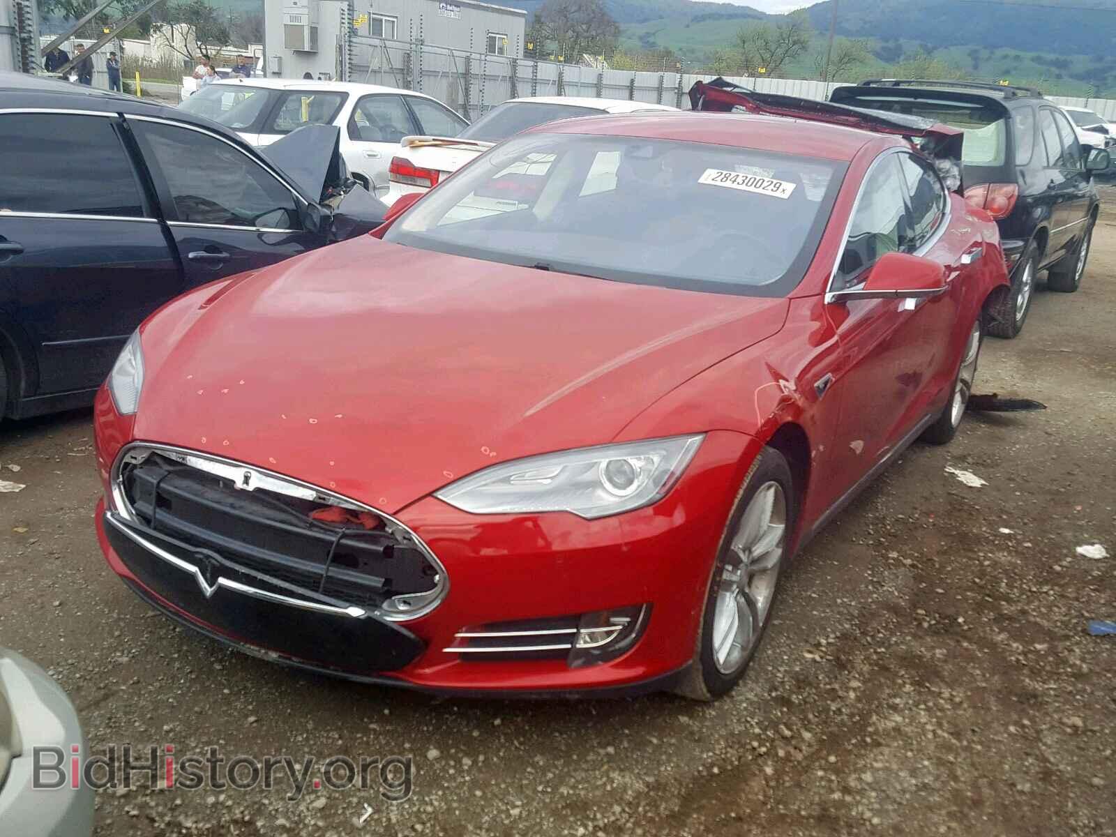 2014 TESLA MODEL S - VIN: 5YJSA1H10EFP61743 - Фото 2
