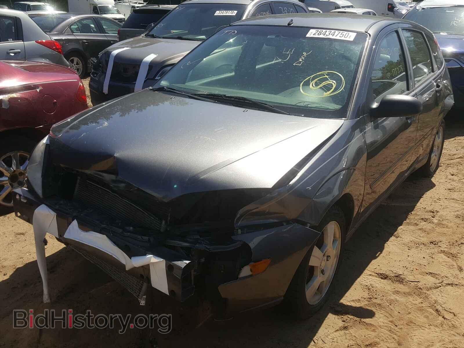 2007 FORD FOCUS - VIN: 1FAHP37N57W231748 - Фото 2