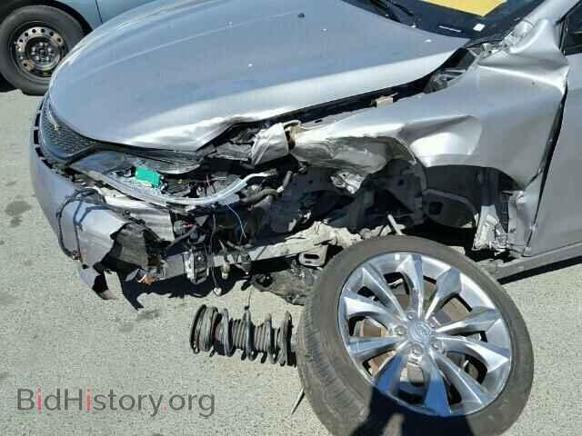 2015 CHRYSLER 200 - VIN: 1C3CCCBB3FN585564 - Photo 9