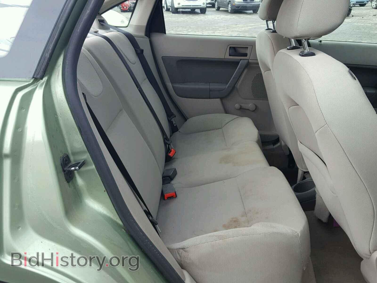 2008 FORD FOCUS - VIN: 1FAHP34N98W151925 - Photo 6