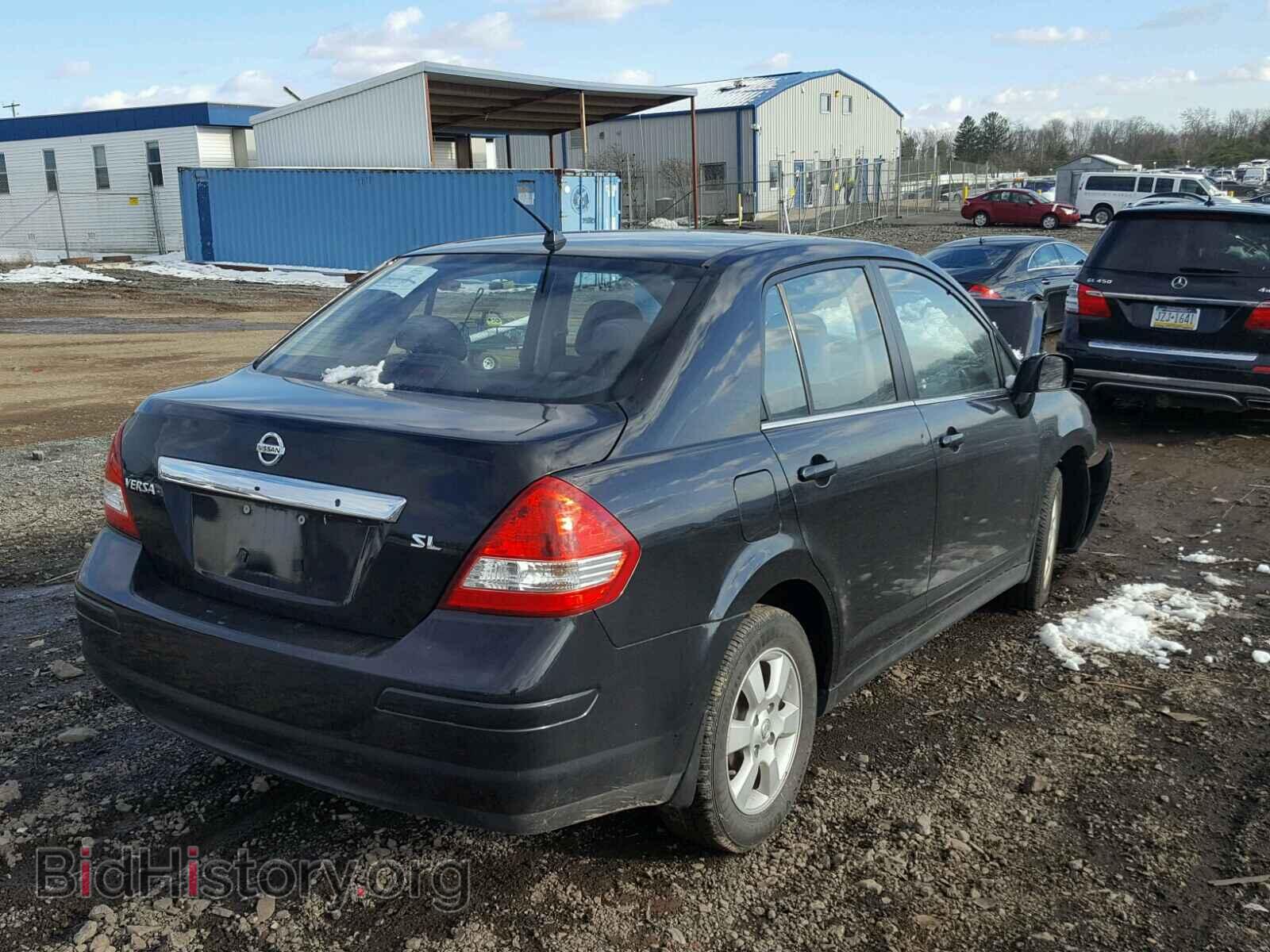 2007 NISSAN VERSA - VIN: 3N1BC11E27L446537 - Фото 4