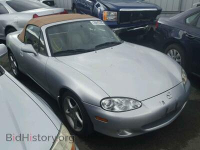 2002 Mazda MIATA MX-5 Miata, серебристый — VIN JM1NB353820220039, Copart