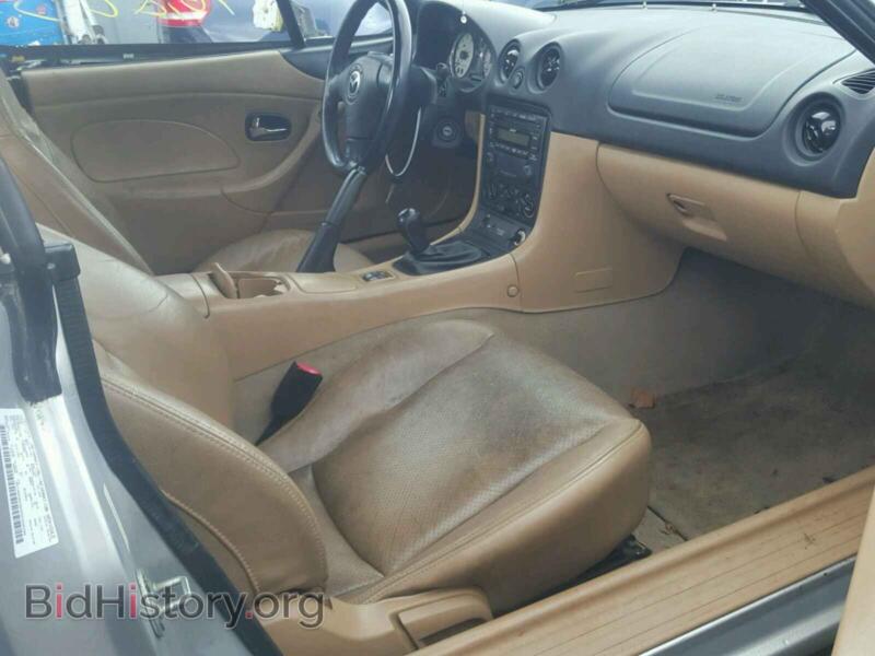 2002 Mazda MIATA (VIN JM1NB353820220039) — фото 5 из 10