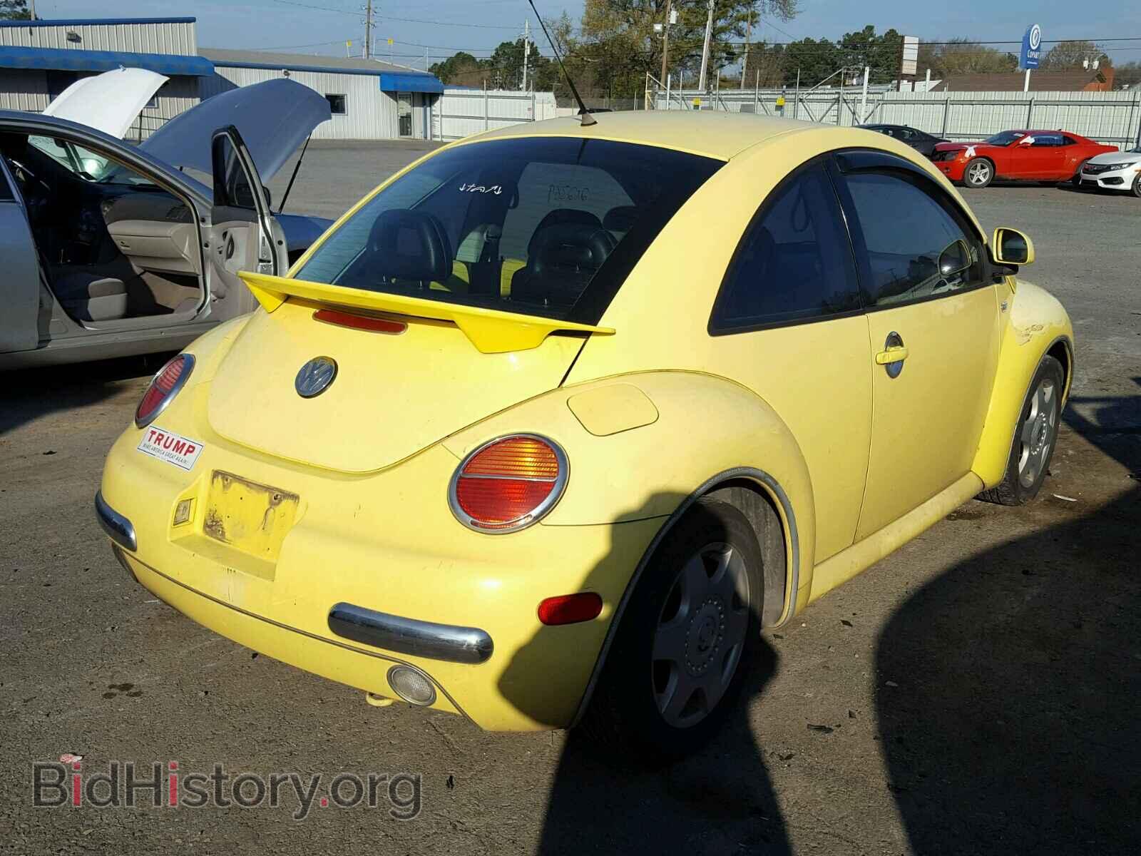 2000 VOLKSWAGEN BEETLE - VIN: 3VWCF21C5YM409343 - Фото 4