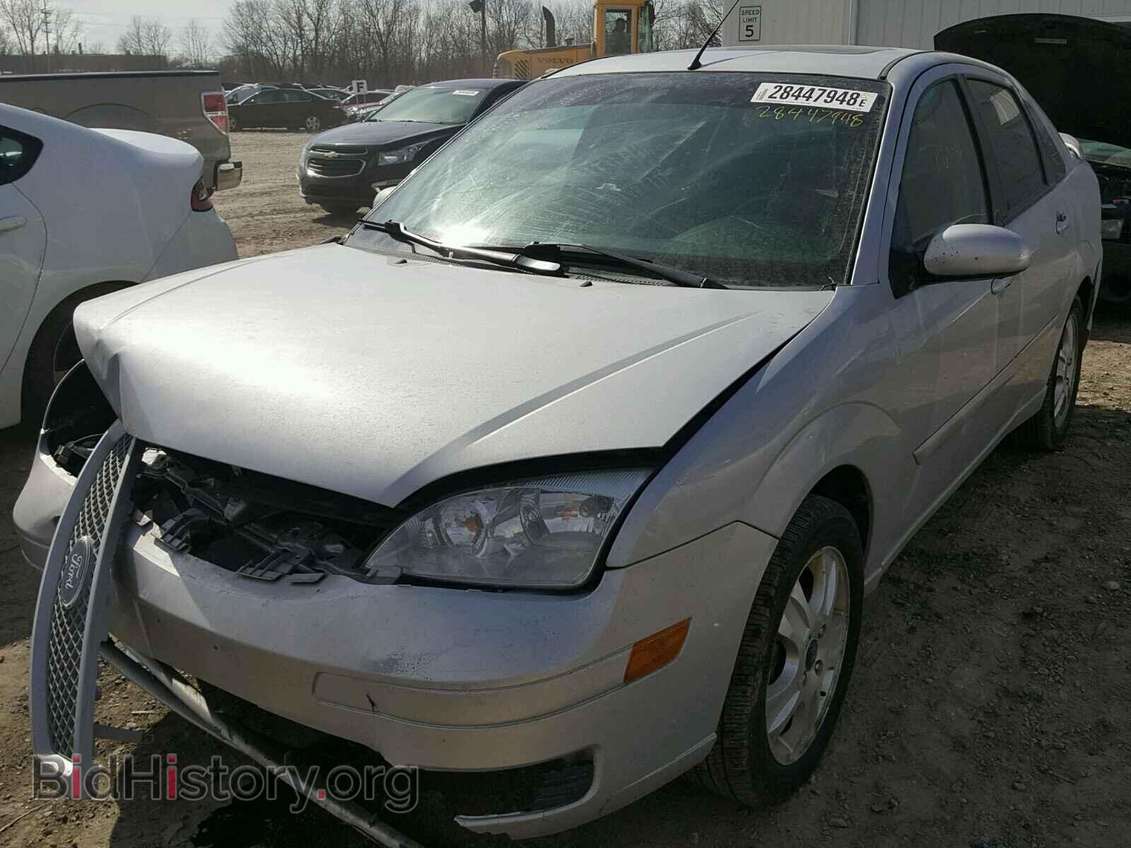 2007 FORD FOCUS - VIN: 1FAFP38Z27W363746 - Photo 2