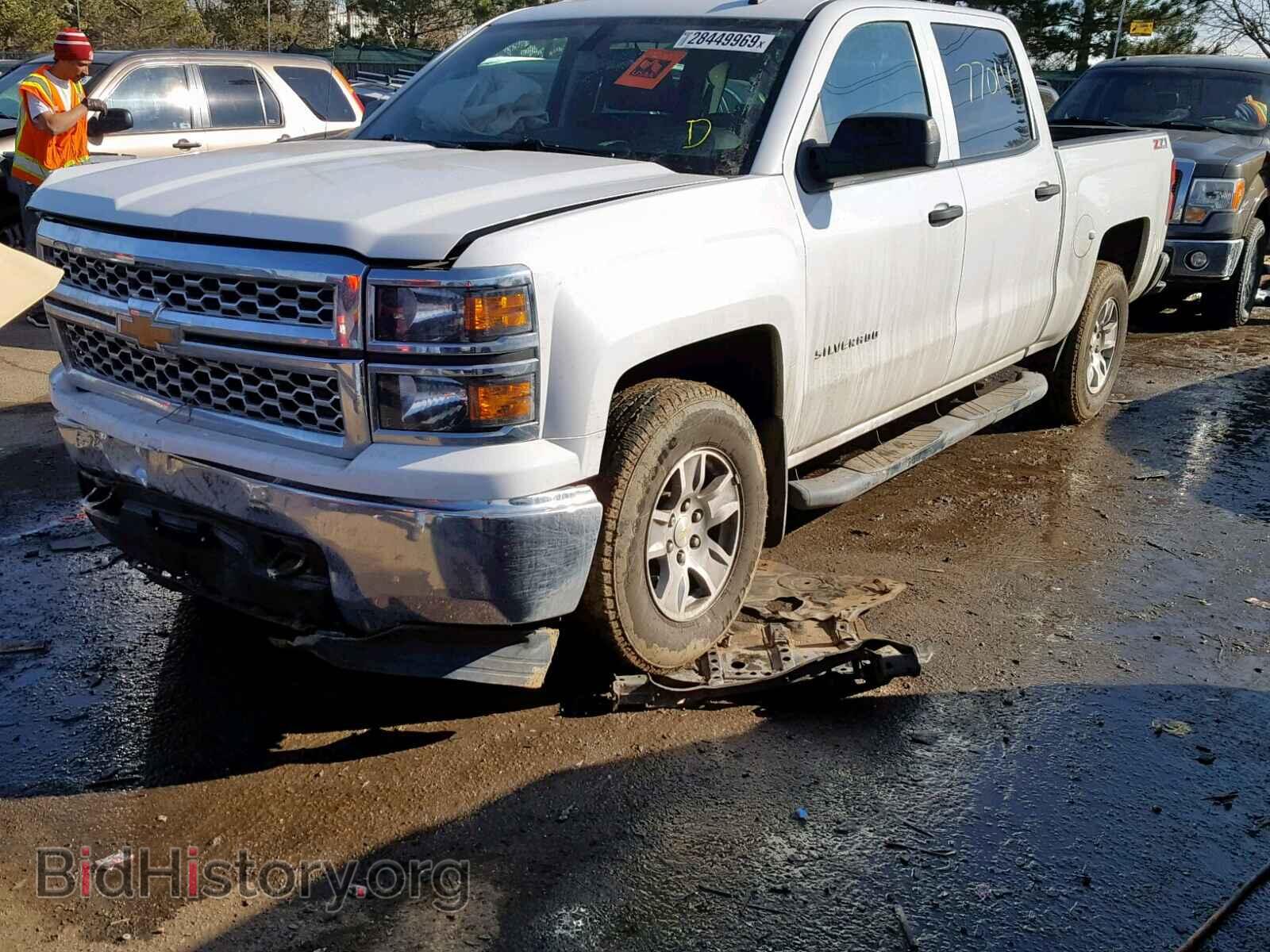 2014 CHEVROLET SILVERADO - VIN: 3GCUKREC3EG411320 - Фото 2