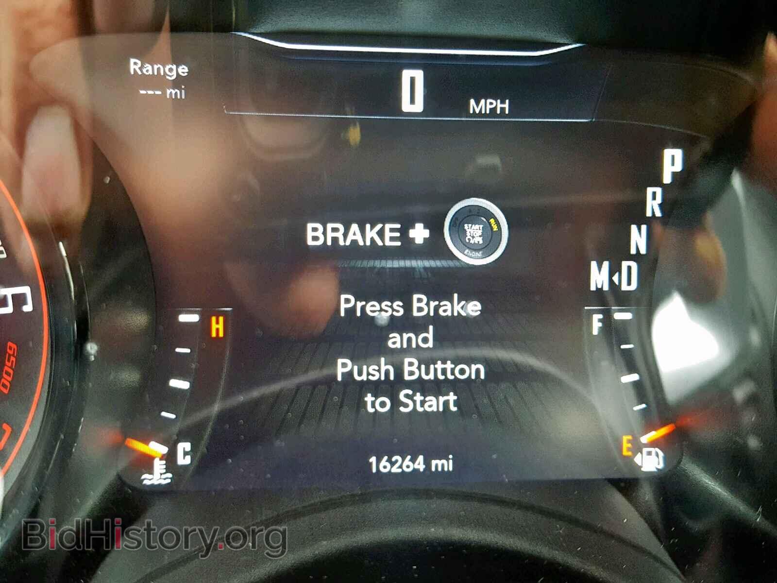 2018 DODGE CHALLENGER - VIN: 2C3CDZAG0JH252060 - Фото 8