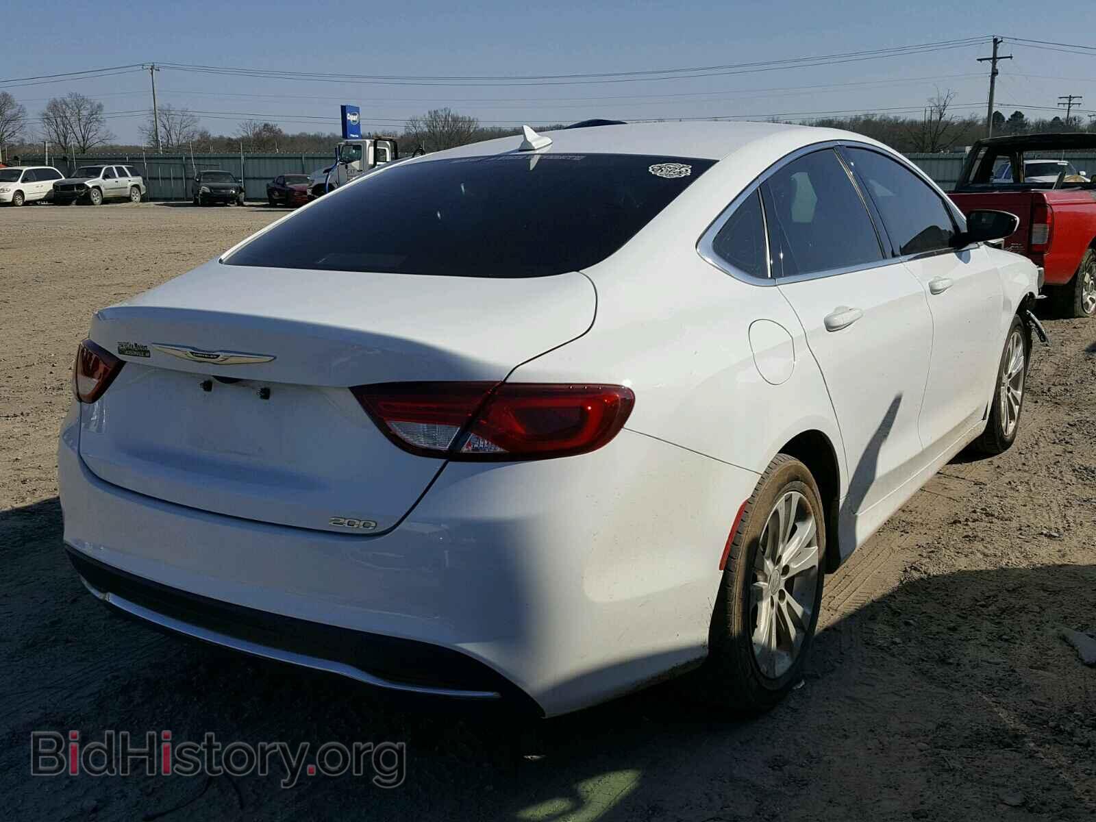 2016 CHRYSLER 200 - VIN: 1C3CCCABXGN116040 - Photo 4